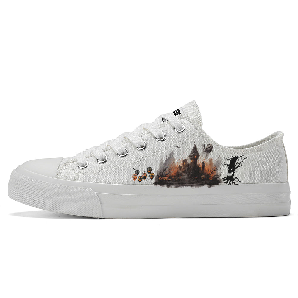 Halloween Castle Low Top Canvas Shoes