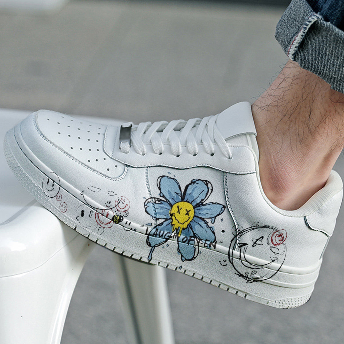 Daisy Sneaker