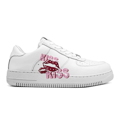 Lip Sneaker